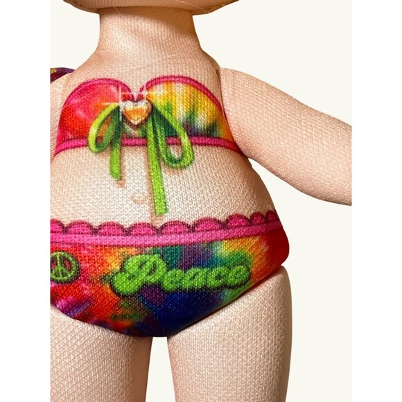 Na! Na! Na! Surprise Doll With Blonde Hair & Colorful Outfit - MGA Entertainment - Picture 6 of 10